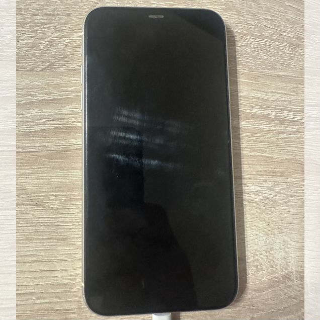 iPhone 11, 64 ГБ, 1 SIM