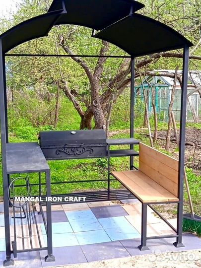 Беседка с мангалом