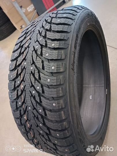 Ikon Tyres Autograph Ice 9 SUV 265/45 R21 108T