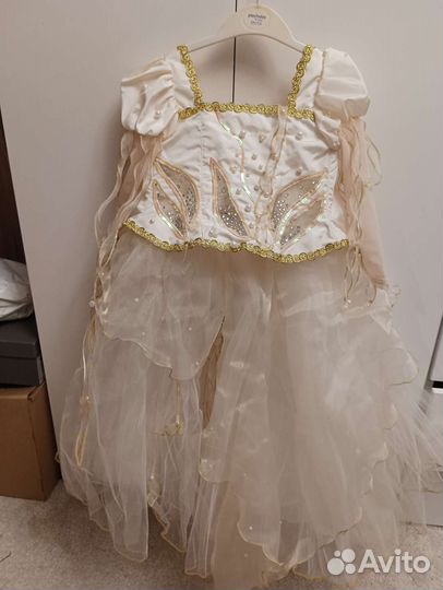Нарядное Платье для девочки 30 размера