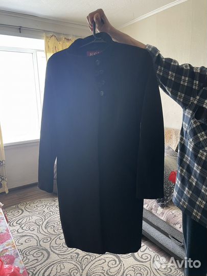 Пальто женское черное 44-46 р