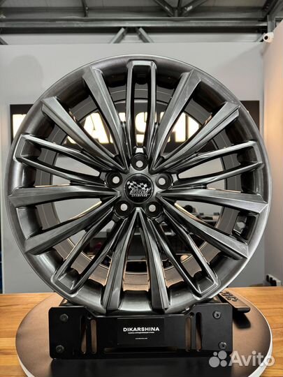 Новые диски R18 на Range Rover Velar 5/108