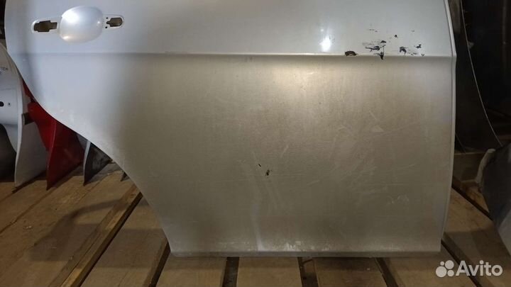 Задняя правая дверь тагаз Вега