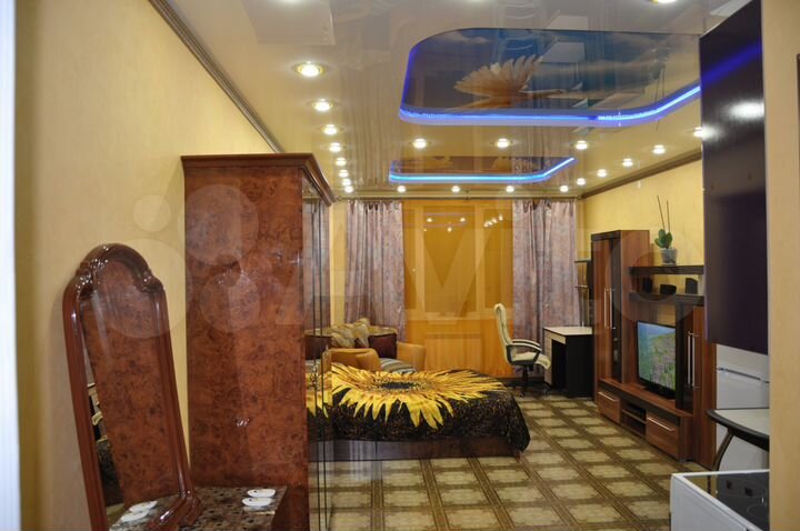 Квартира-студия, 42 м², 8/17 эт.