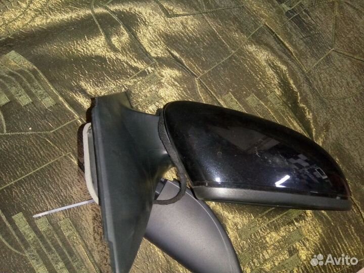 Зеркало правое электрическое для VW Polo седан