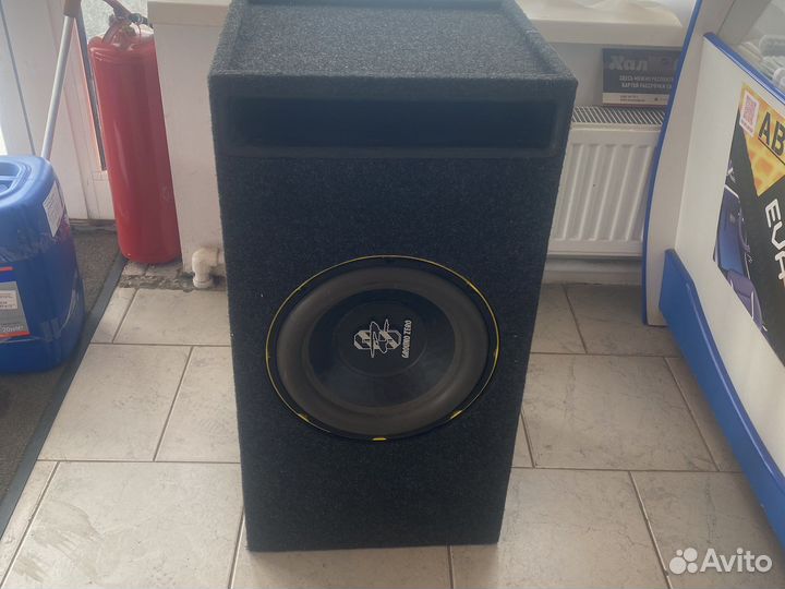 Сабвуфер Ground Zero gzrw 30SPL