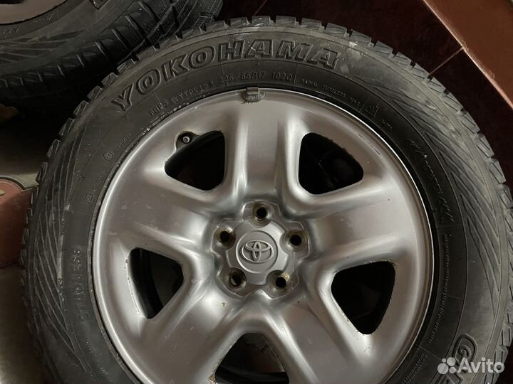 Yokohama Ice Guard Stud IG55 22/10