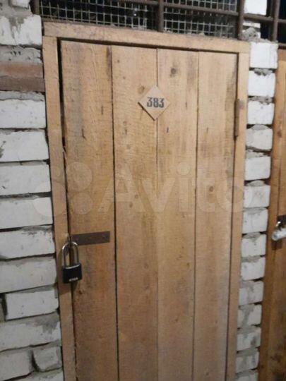 Машиноместо, 10 м²