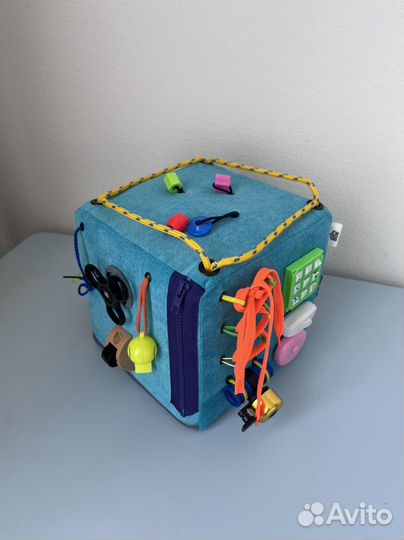 Бизиборд кубик