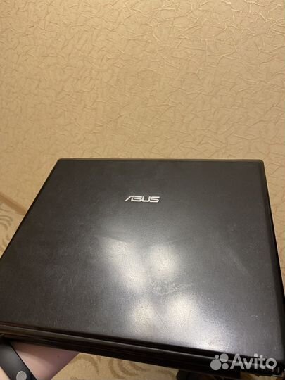Ноутбук Asus U5F