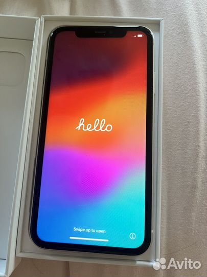 iPhone 11, 64 ГБ