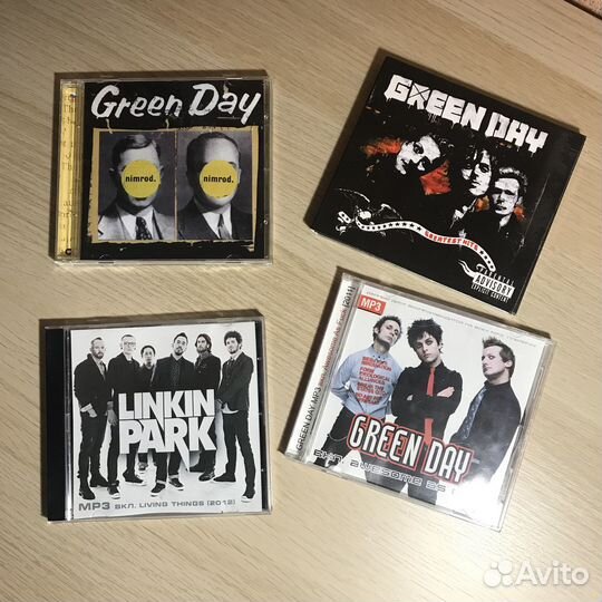 CD диски Green Day и Linkin Park