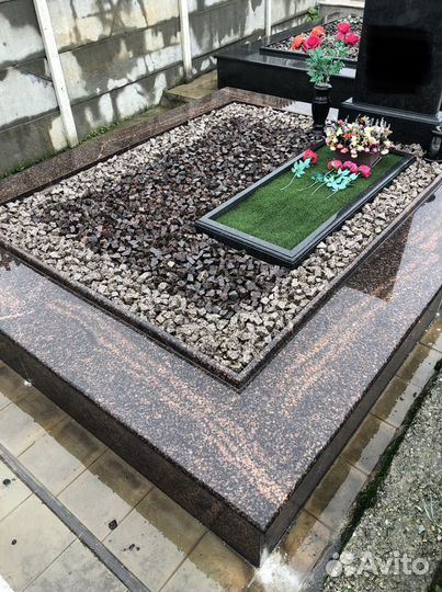 Благоустройство могил, работы на кладбище