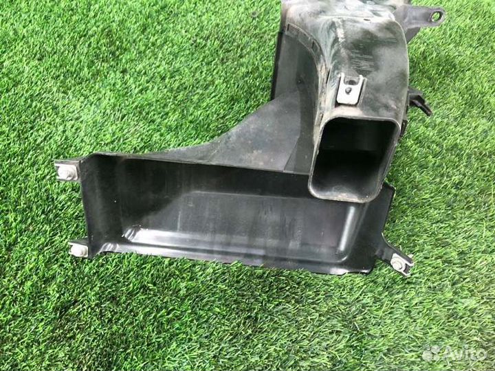 Воздуховод охлаждения тормозов передний правый Bmw