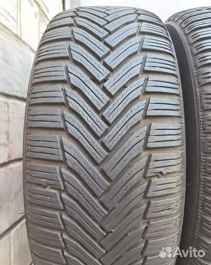 Michelin Alpin 6 215/60 R16 99H