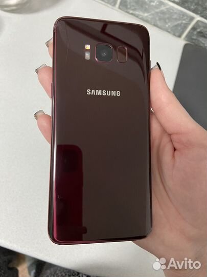Samsung Galaxy S8, 4/64 ГБ