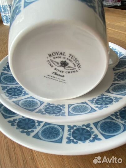 Фарфоровый чайный сервиз