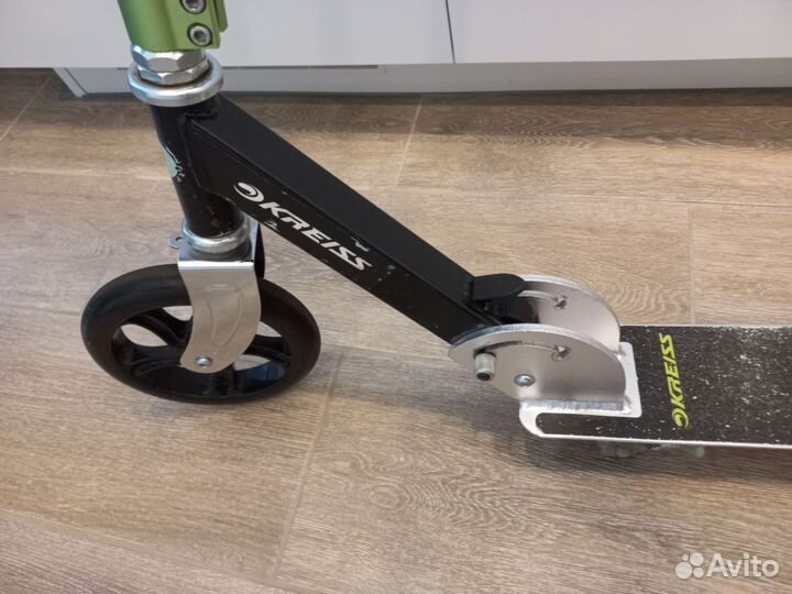 Самокат с большими колесами