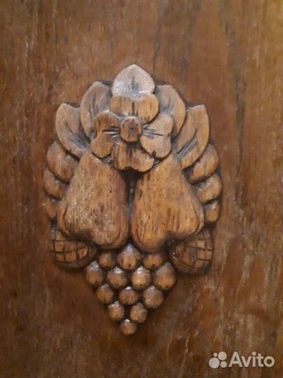 Старинный буфет