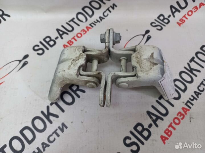 Петля двери передняя левая верх+низ nissan note