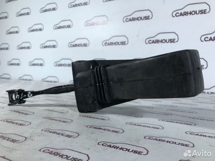 Ограничитель двери задний левый Porsche Cayenne