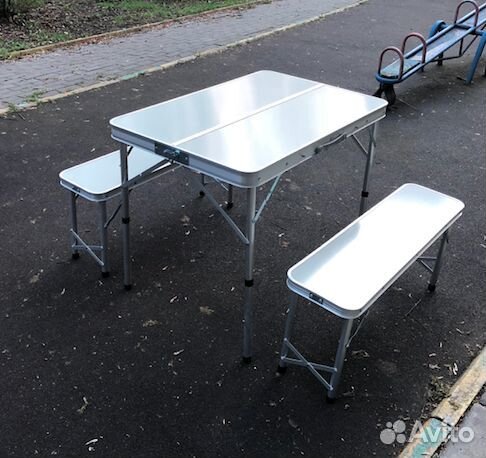 Складной стол для пикника со скамейками