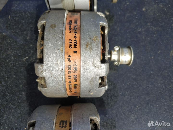 Двигатель для магнитофона