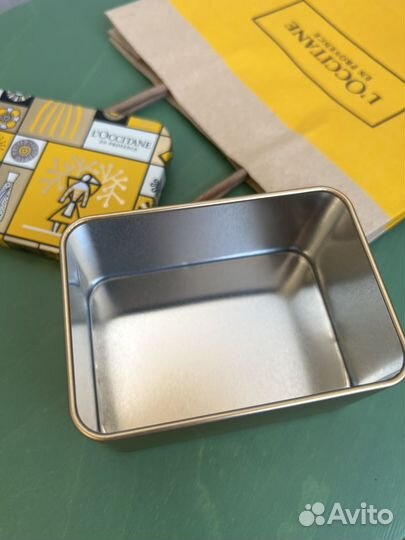 Коробка loccitane подарочная и пакет локситан