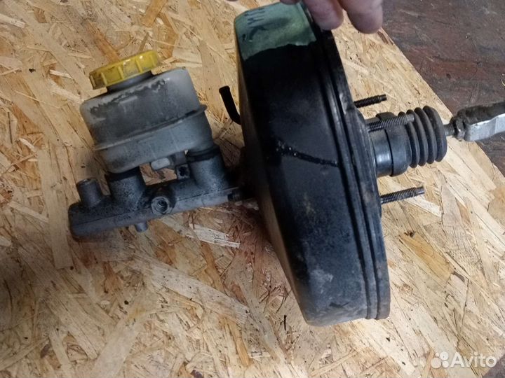 Вакуумник Nissan Almera classic