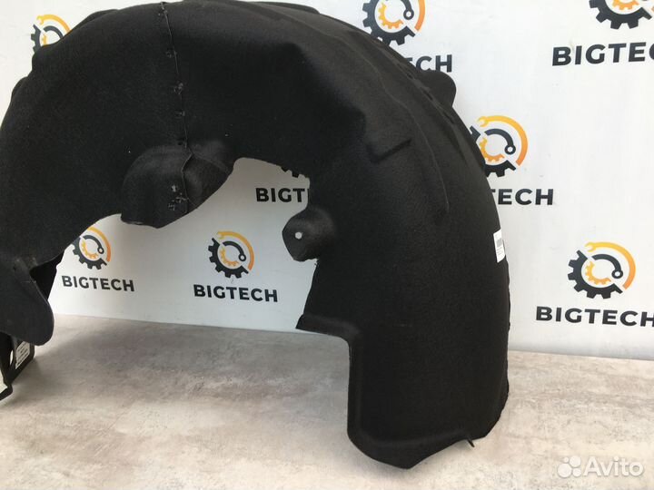 Подкрылок задний Mercedes W213 A2136900404