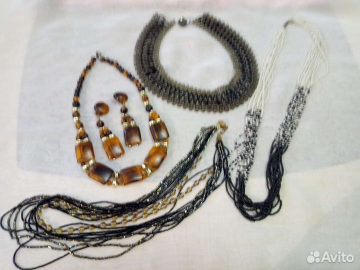 Колье Чехия винтаж и много бижутерии СССР