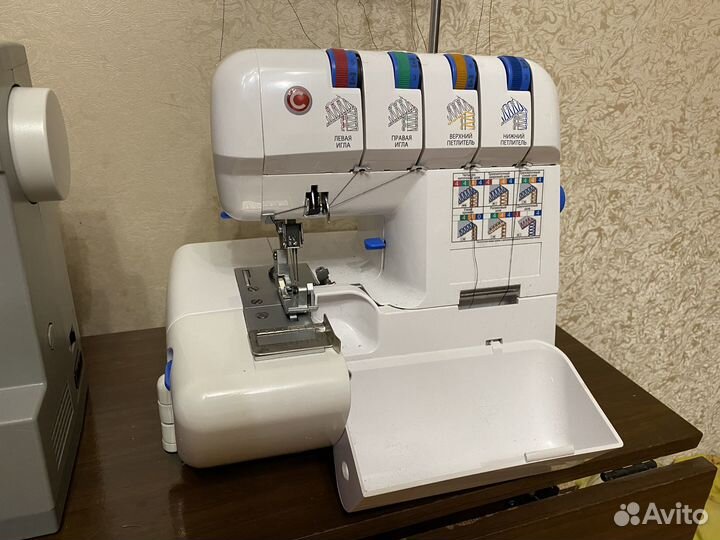 Оверлок Comfort 550