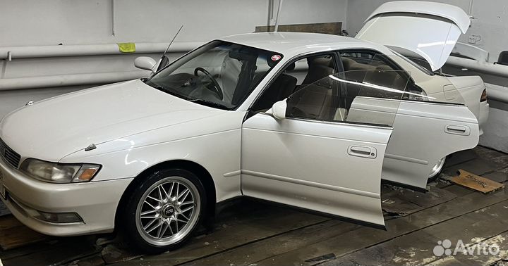 Стекла боковые mark 90