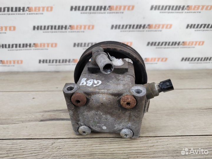 Насос гур Ford Focus 2 1.6 shda 2008