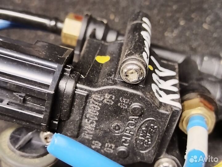 Клапан пневмоподвески Rаnge Rover Vogue L322 2002