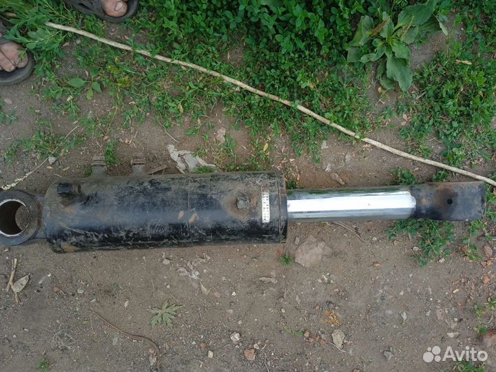 Гидроцилиндры на Hundai Robex