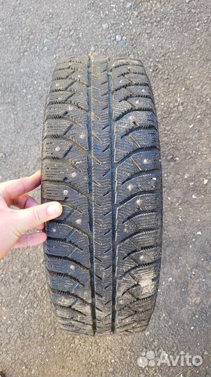 Bridgestone Ice Cruiser 7000S 175/65 R14 82T