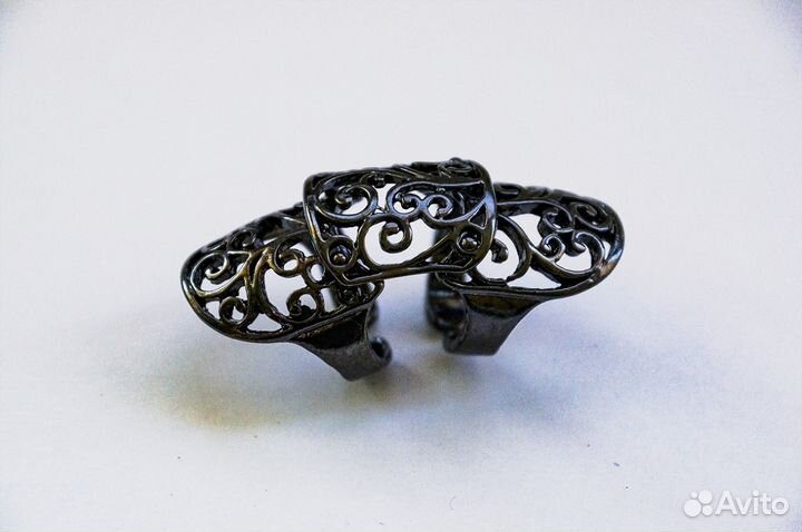 Бижутерия.Готика.Черепа.Шипы.Крест