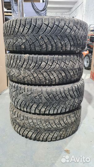 Комплект колес с дисками Michelin R16 205/55