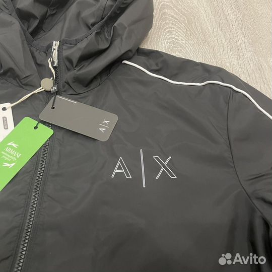 Armani exchange куртка S оригинал