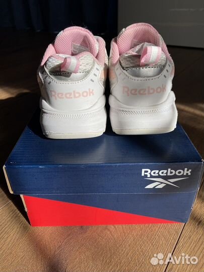 Кроссовки для девочки 30 размер