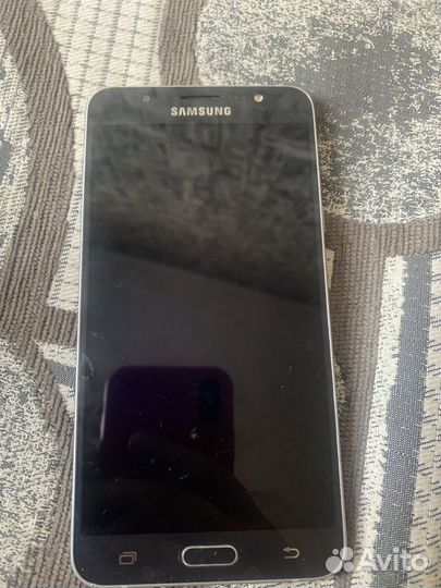 Телефон samsung