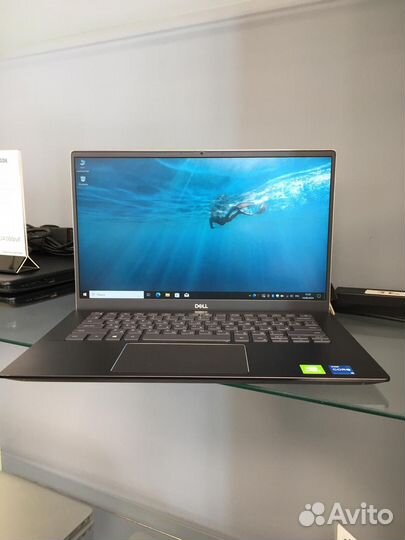 Мощный ноутбук Dell Vostro P130G