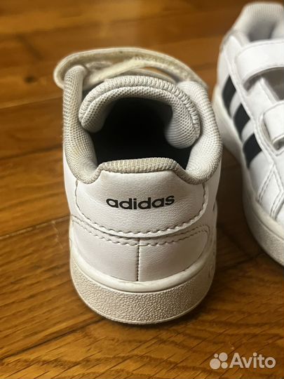 Кроссовки детские adidas