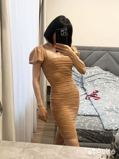 Платье бежевое сетка xs