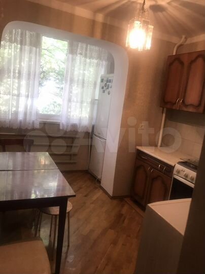 3-к. квартира, 80 м², 3/5 эт.
