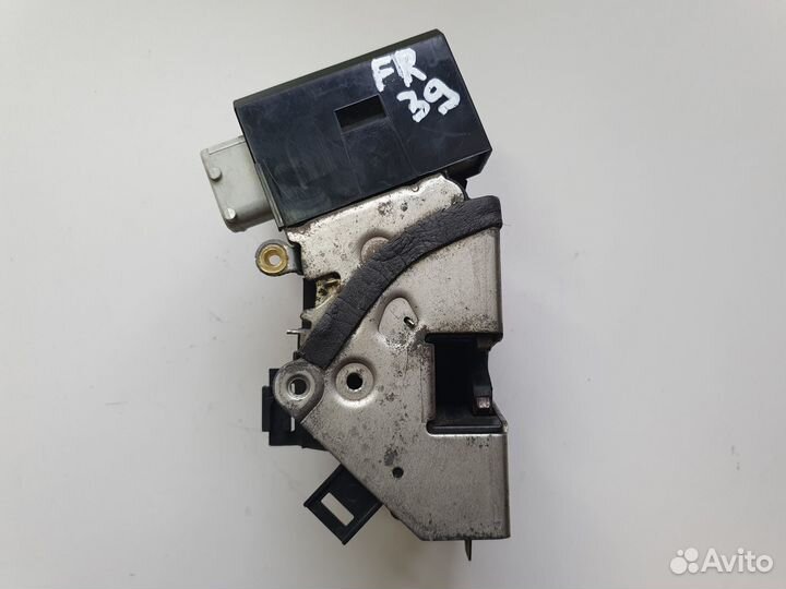 Передний правый замок BMW e39