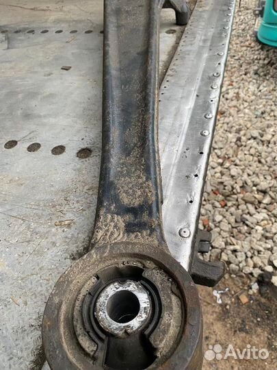 Тяга реактивная правая MAN