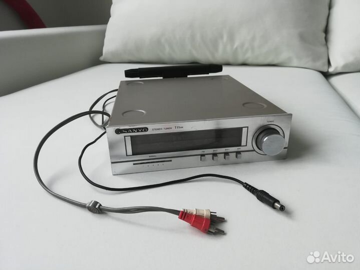 Sanyo T11HK Стерео тюнер (Япония)