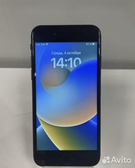 iPhone 8, 64 ГБ